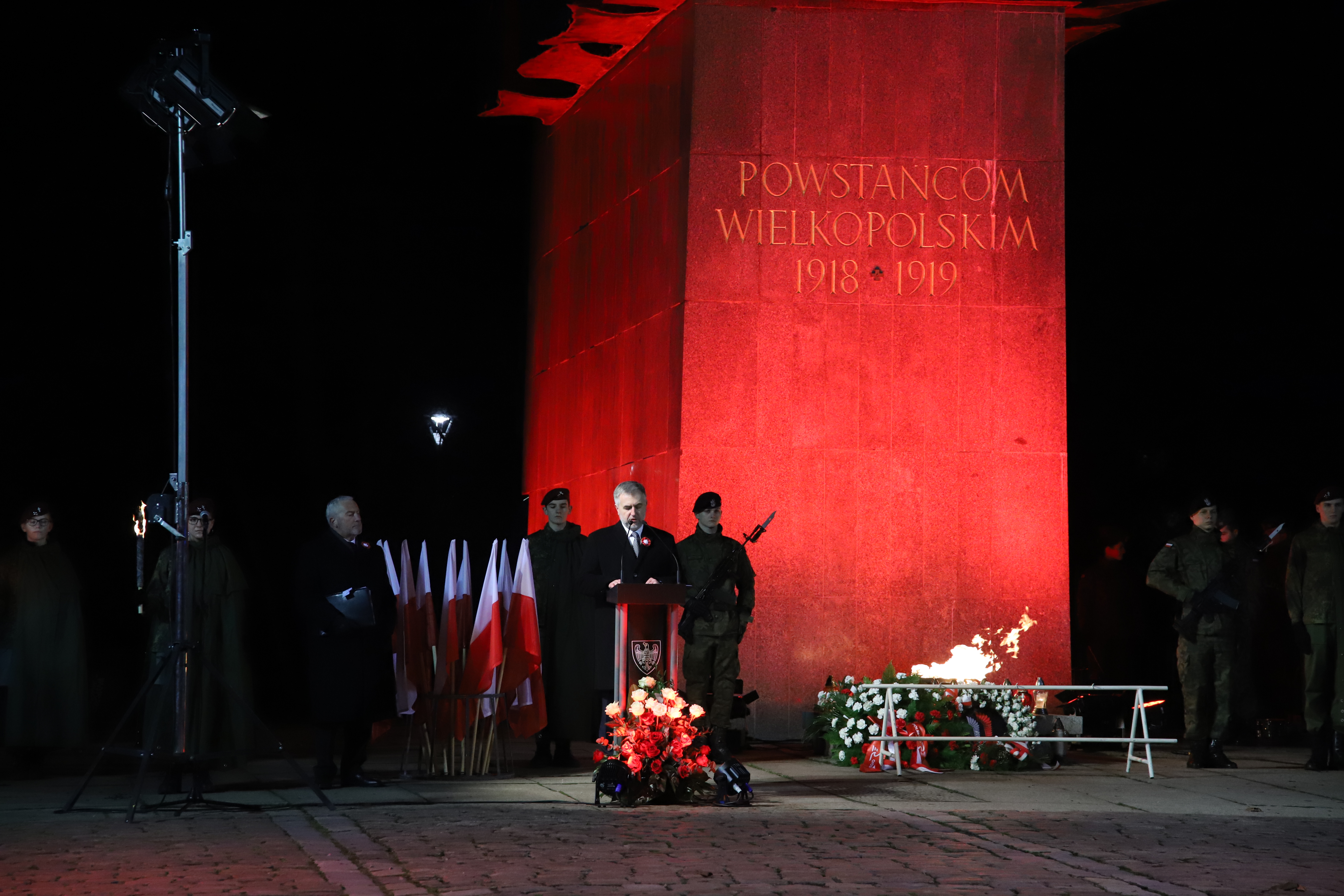 Uroczystości z okazji 101. rocznicy wybuchu Powstania Wielkopolskiego - relacja z obchodów w Poznaniu