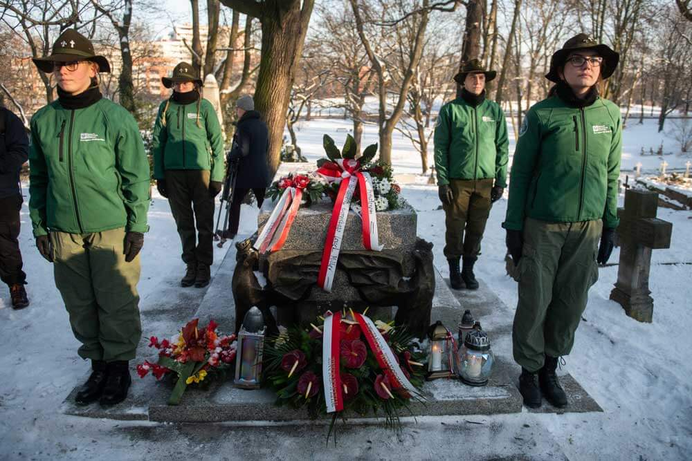 Po raz pierwszy, w poczuciu radości i satysfakcji z ustanowienia 27 grudnia Świętem Państwowym, obchodzimy Narodowy Dzień Zwycięskiego Powstania Wielkopolskiego.