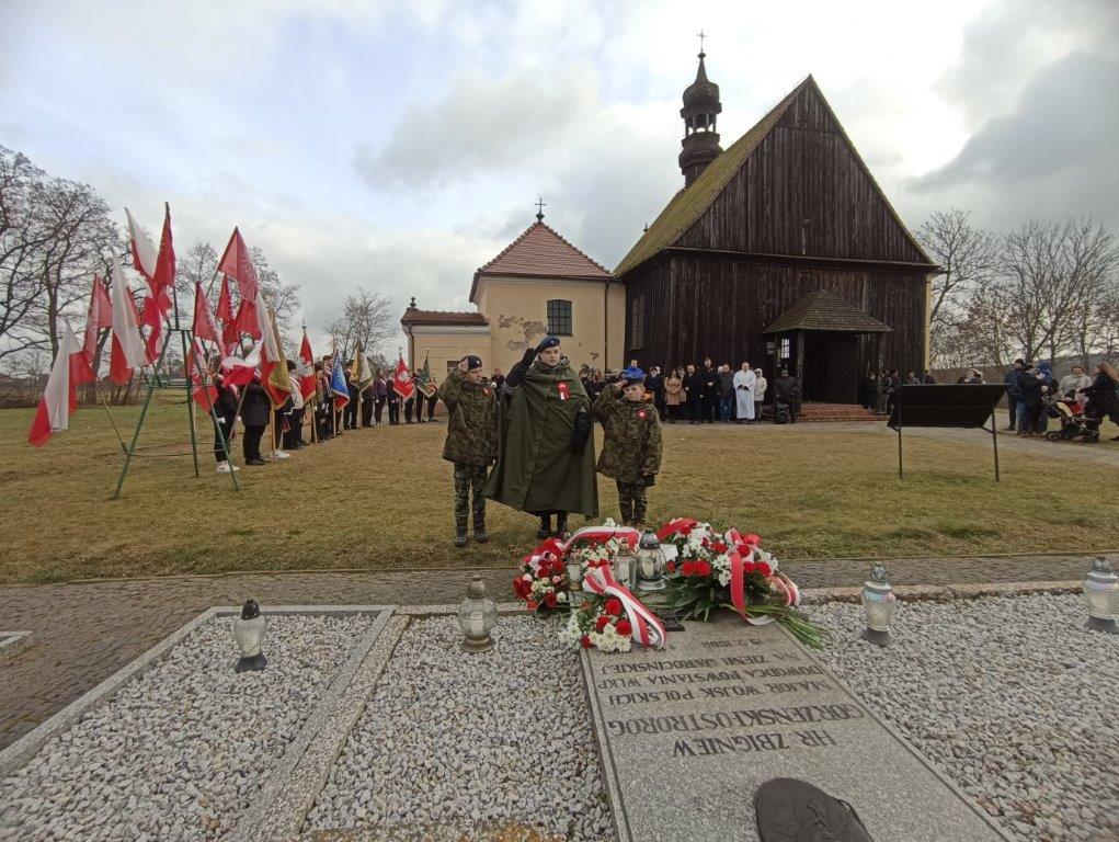 Uroczystości ku czci mjr. Zbigniewa Gorzeńskiego-Ostroroga w Lgowie.