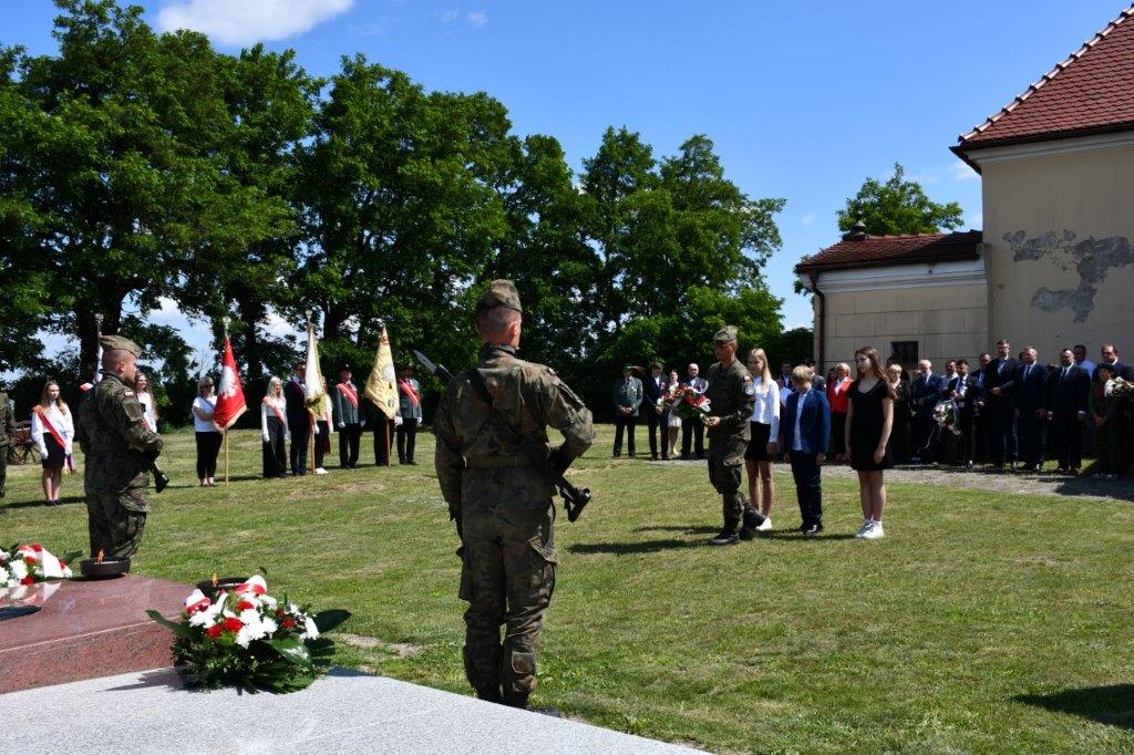 Uroczystości ku czci majora Zbigniewa Gorzeńskiego-Ostroroga w Lgowie