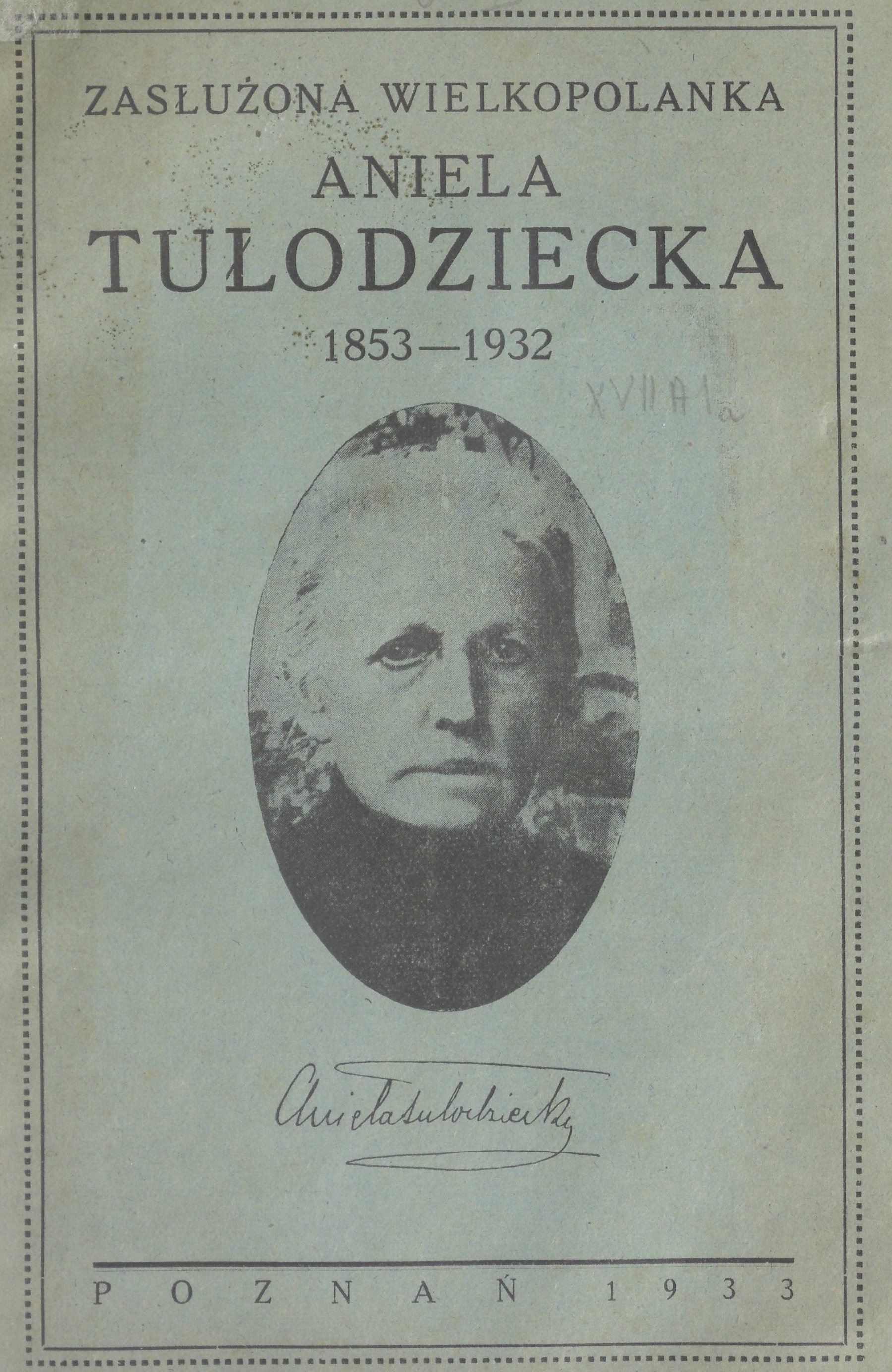 portret starszej kobiety, nad zdjęciem i pod nim napisy